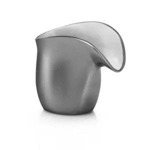 xmj-li_3 MILK JUG \ Lily
