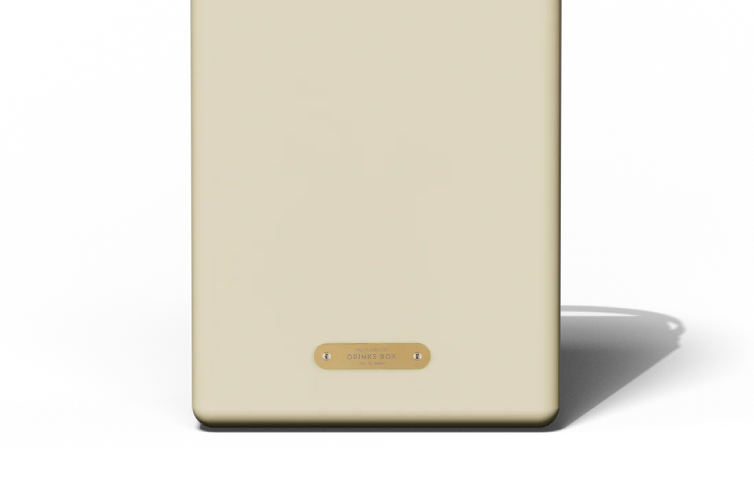 DB_SW_03_-_Plaque_1600x1067_WEB.webp
