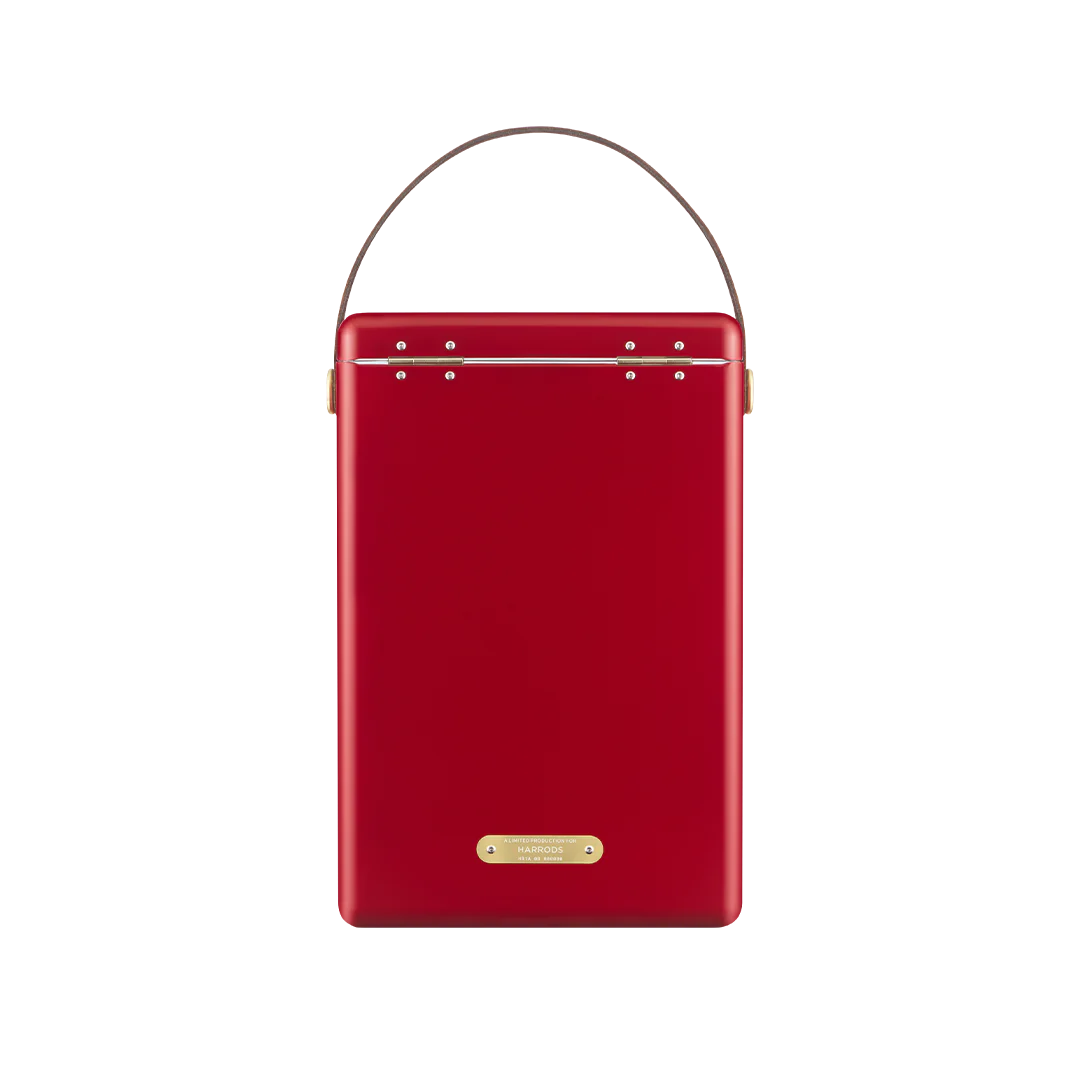DRINKS_BOX_packshot_special_edition_red_transparent_WEB_02.webp