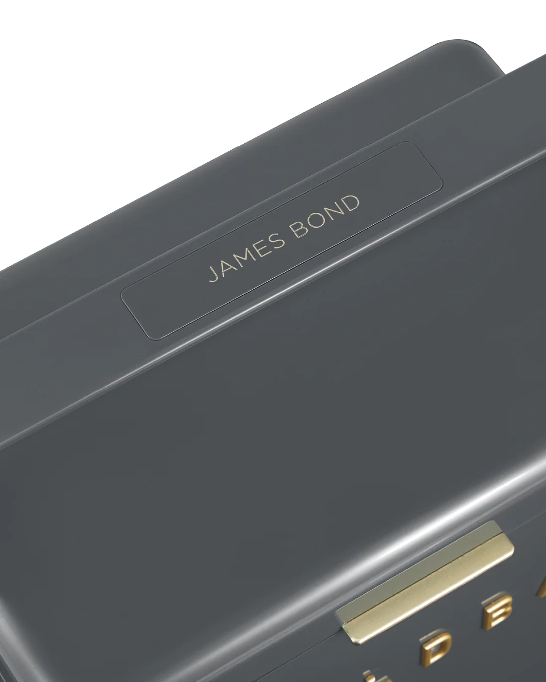 MiniBarOG04-Personalisation1600x2000WEB-2.webp